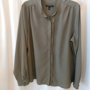 Banana Republic long sleeve blouse